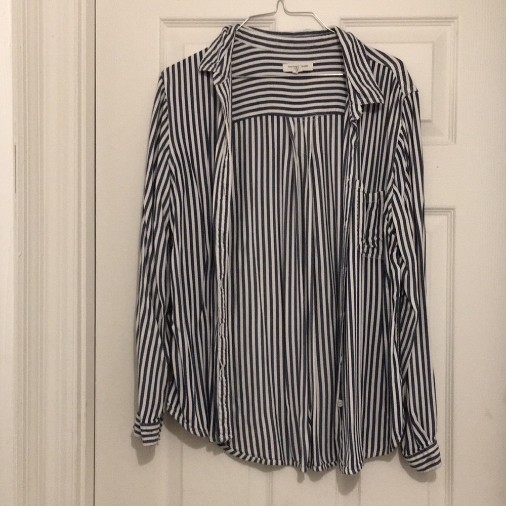 Navy blue/white striped button up
